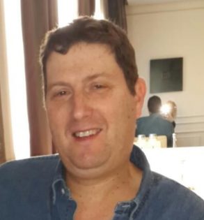 דורון בן דב ג'וליאן - הבעל הקוקסינל של הנבלה הפמינאצית עידית