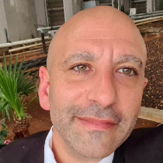 ירון לביא עורך הדין של אבו מאזן והרשות הפלסטינית