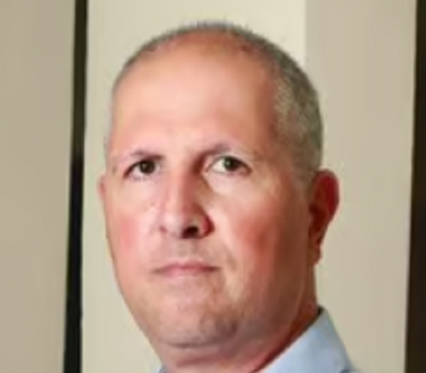 רונן יצחק שוטרות שמקיימות יחסי מין הן מסכנות זקוקות להגנה