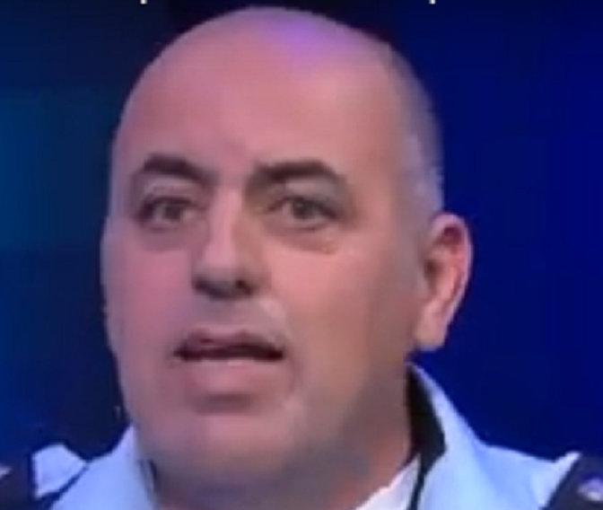 אלי לוי דובר משטרת הבבונים דיברורים ושופרויות לעוסות ולא אמינות