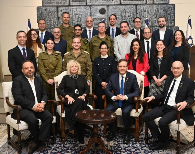 נבחרת הפרקליטים של גלי בהרב מיארה