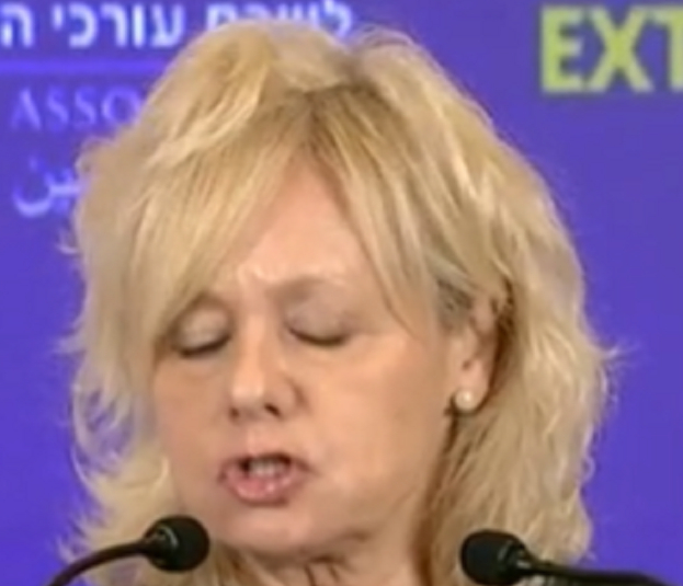 גלי בהרב מיארה כוס רקוב של עצות משפטיות חבלניות נגד מדינת ישראל