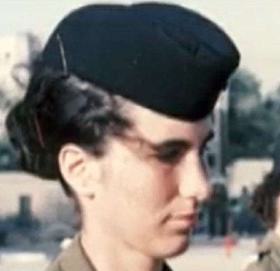 1988 דפנה ברק ארז כחיית חווה הפליית נשים טראומטית בצהל