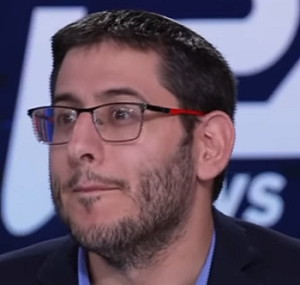 אבישי גרינצייג גריצי פיצקי הדוס המנחוס