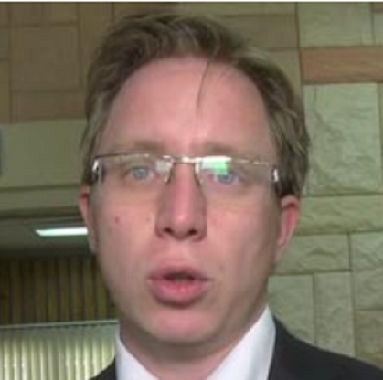 יגאל בלפור סנגור ציבורי חלש ורכיכתי מסכנים המיוצגים שלו