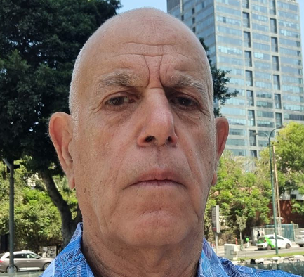 אלי סמוכה ייצג זונות בגירושין תמורת שירותי הרפיה