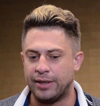 דים אמור דימיטרי שטוחין בולע זרע אוקראיני