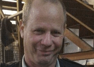 צחי בירן היה עורך במחנה שבגללו סגרו את העיתון