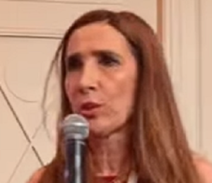יעל גולד נחש צפע פמיניסטית שונאת גברים קלינית